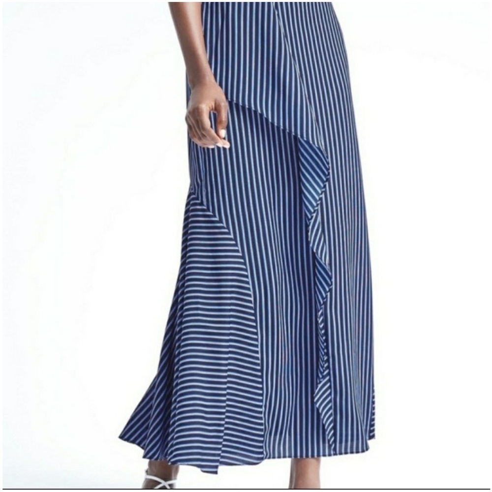Beautiful Banana Republic maxi skirt size 6